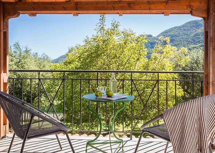 Emily Holiday home *