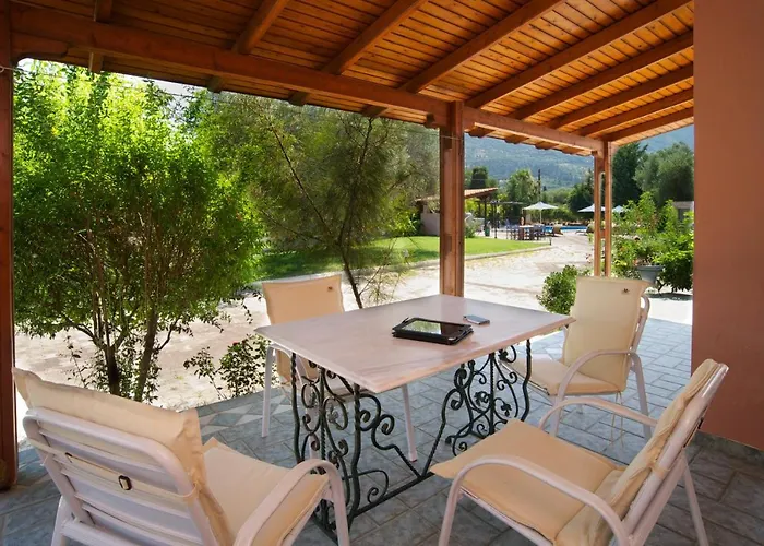 Emily Sami (Kefalonia)