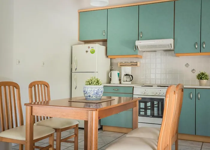 Emily Sami (Kefalonia)